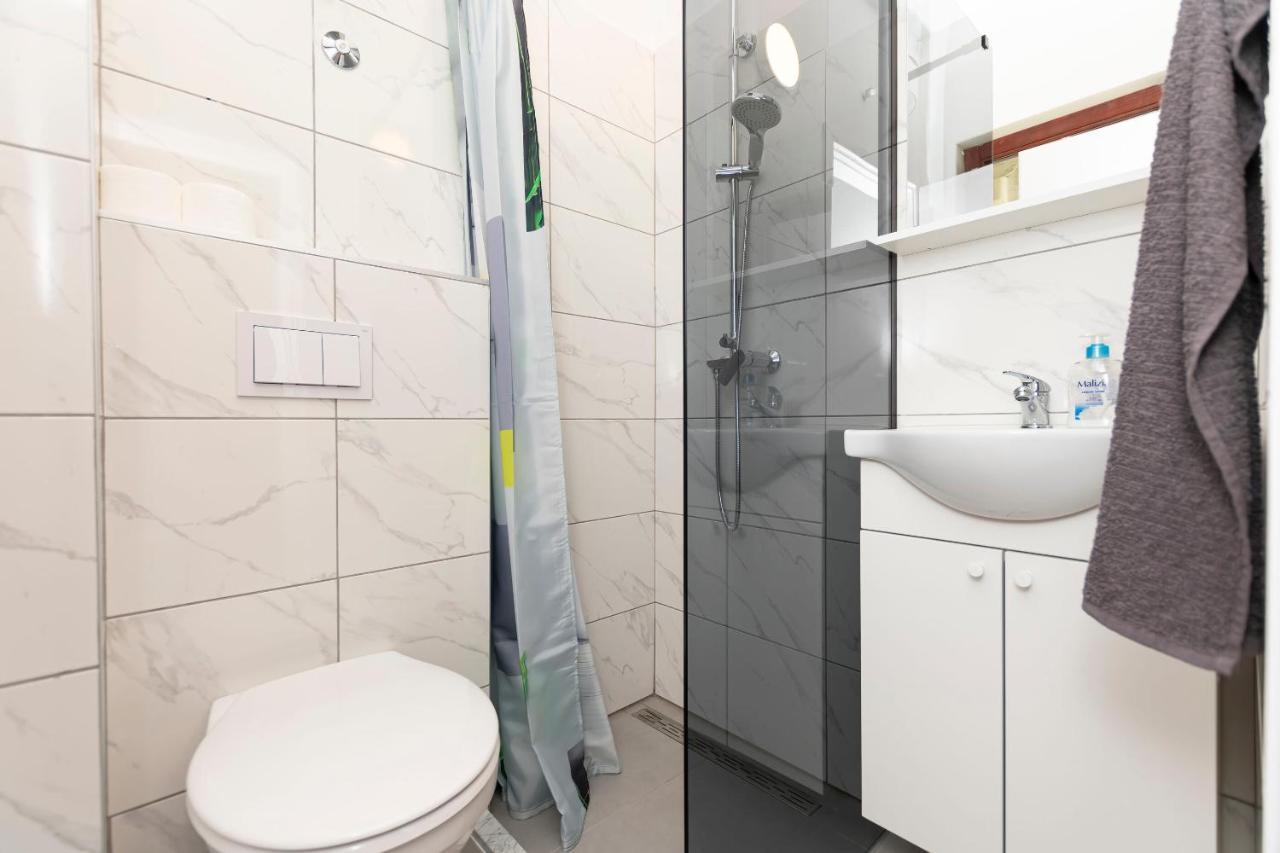 Apartments Stipe Lokva Rogoznica Ngoại thất bức ảnh