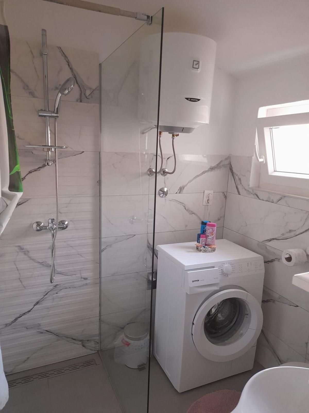Apartments Stipe Lokva Rogoznica Ngoại thất bức ảnh