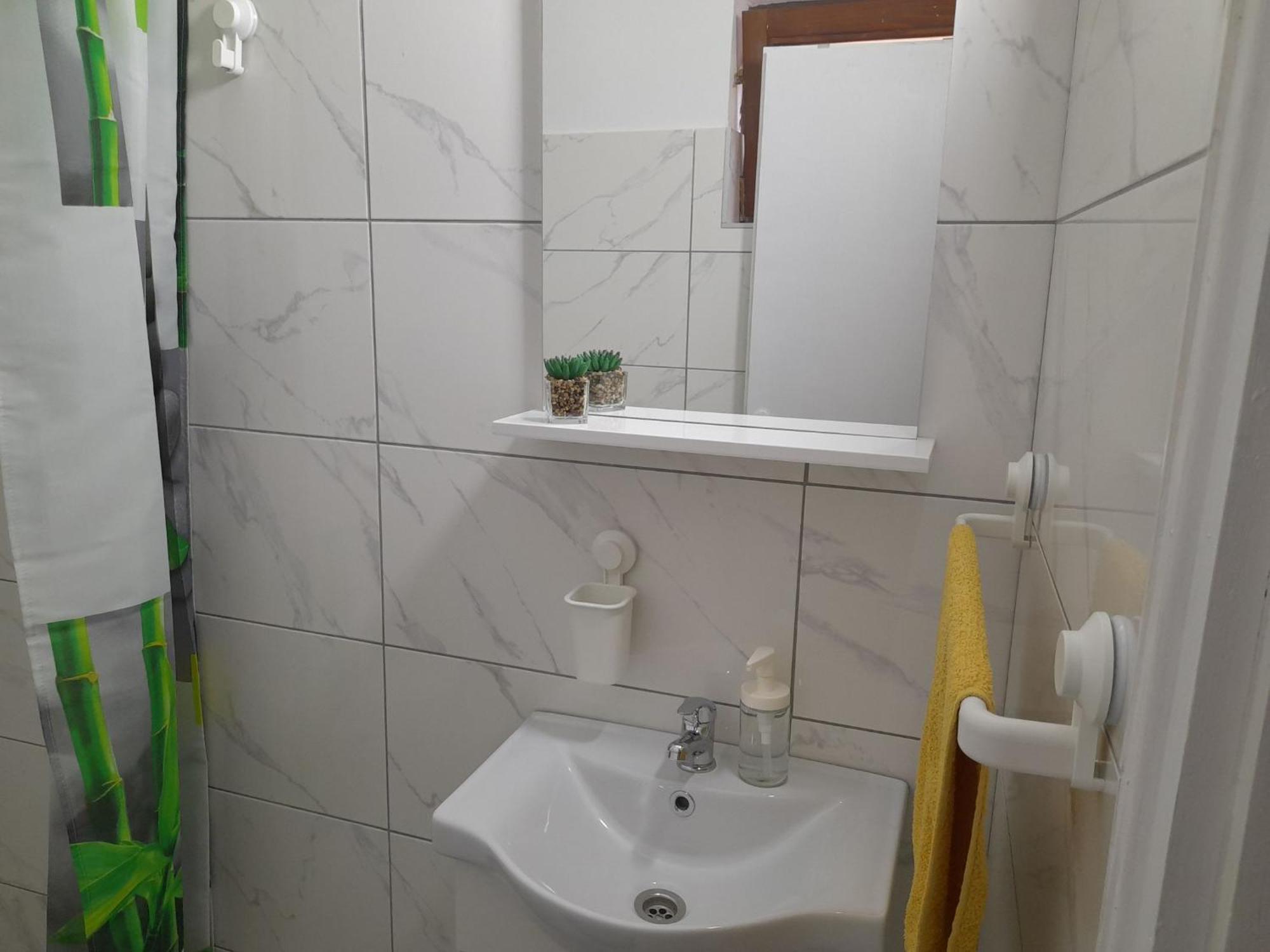 Apartments Stipe Lokva Rogoznica Ngoại thất bức ảnh