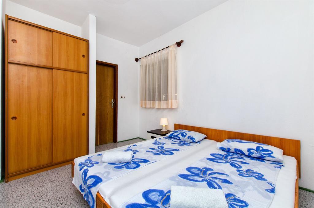 Apartments Stipe Lokva Rogoznica Ngoại thất bức ảnh